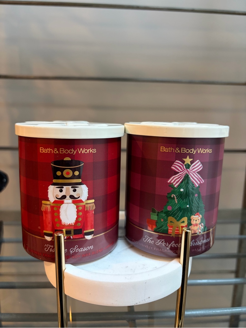 Bath & Body Works Holiday Single Candle - The Perfect Christmas / Tis The Season